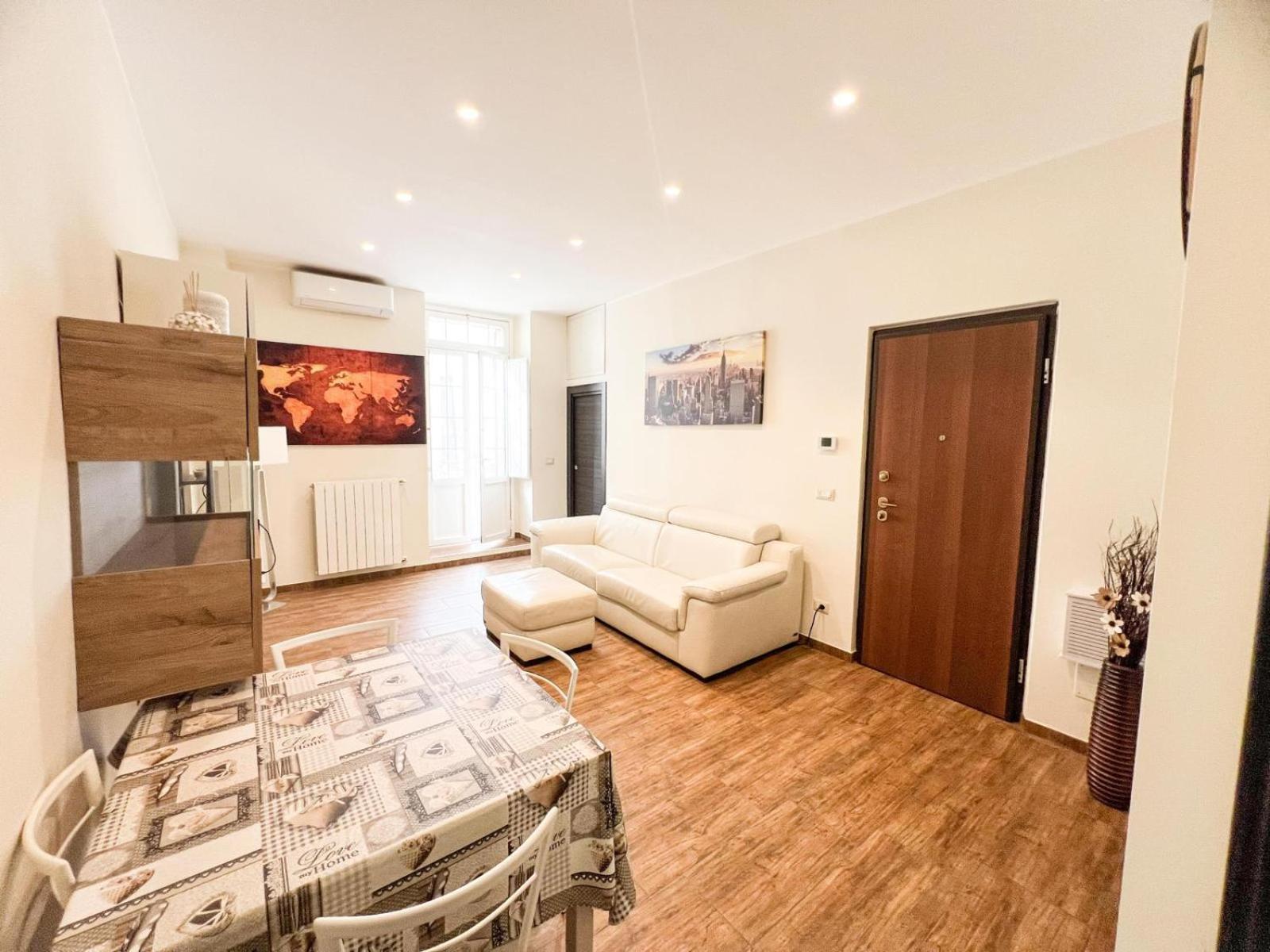 Bottalico Apartments Bari Bagian luar foto
